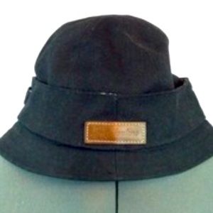 Juicy Couture Bucket Hat